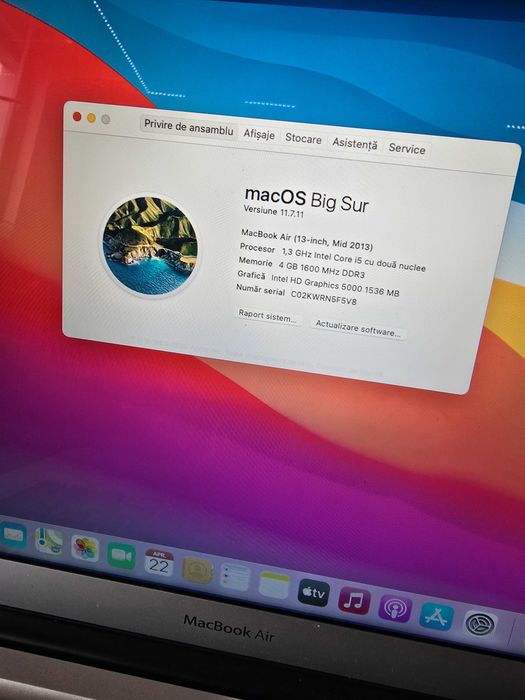 MacBook Air 13-inch  A 1466