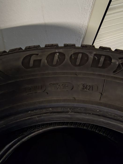 Зимни гуми GOODYEAR 205/65/16