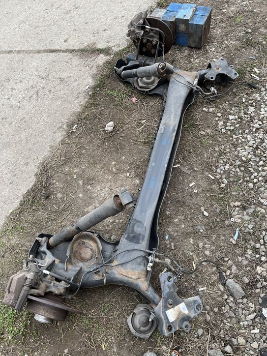 Punte spate renault megane 3 breack grand tour