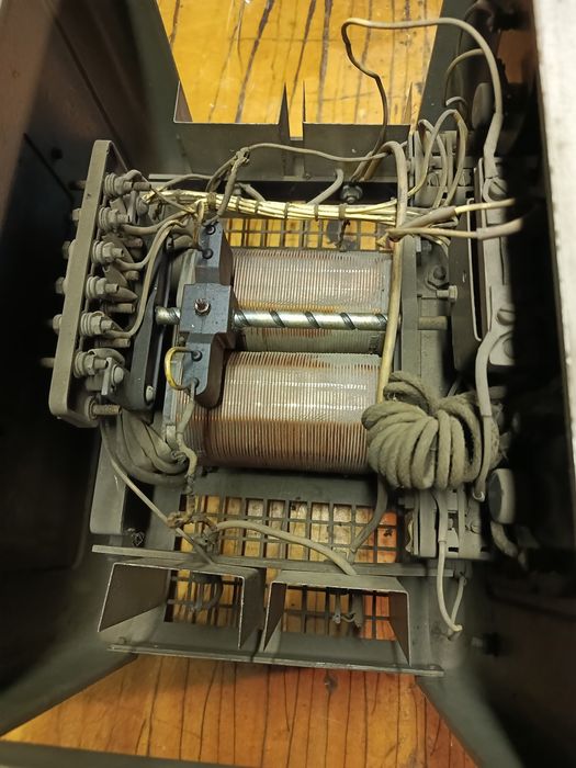 Продам Советское зарядное устройство ВСА-5А-К, 1971г