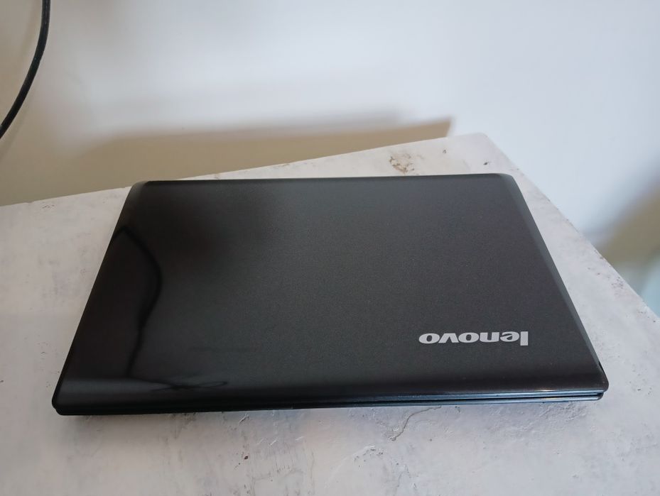 Ноутбук Lenovo G560