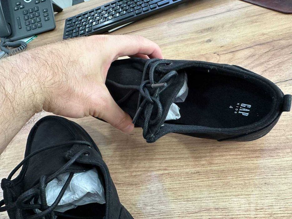 Детские туфли GAP Kids Vegan Suede Loafers — новые