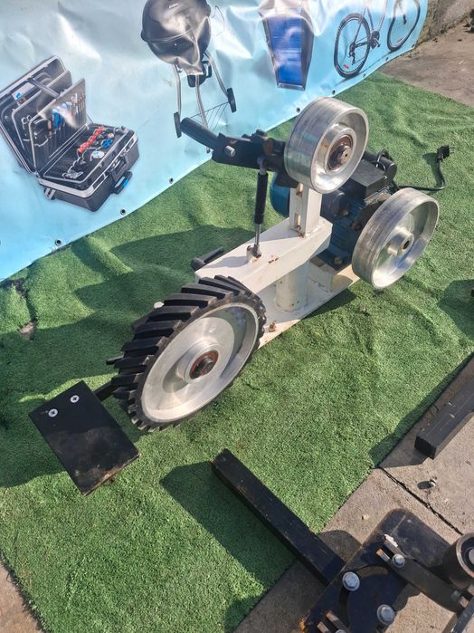 Лентова шлайфмашина - Монофазна