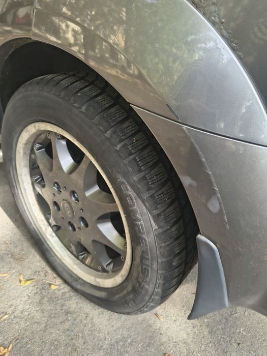 Vând Kia Sorento 4×4