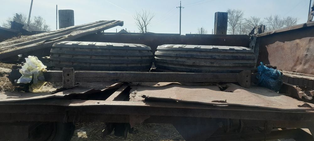 Продам два прицепа птс 4 и птс 6