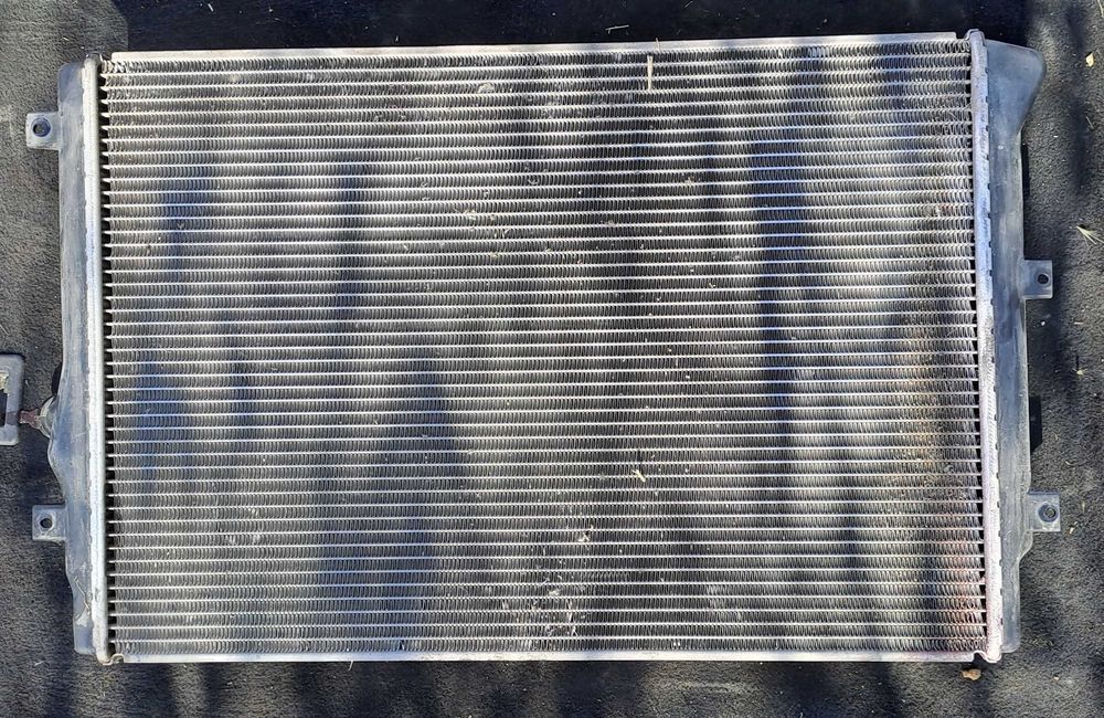 Воден радиатор за Volkswagen Touran II 2015г. 1.6TDI 105к.с