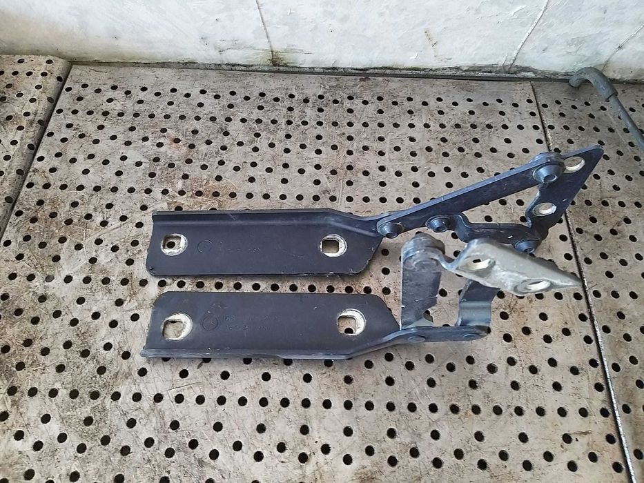 Balamale capota stanga dreapta mercedes a class w168 1688800228 1688800128
