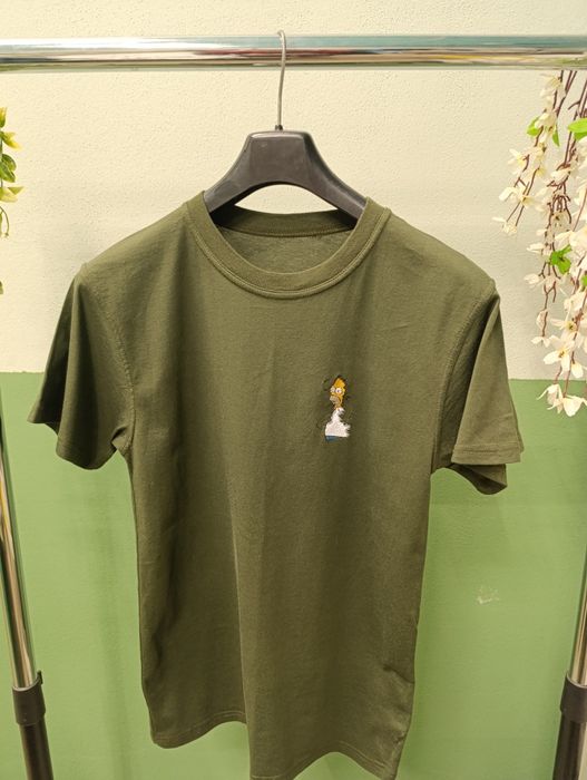 Изработка на бродирани тениски и суйчери, щампи, ключодържатели, шапки