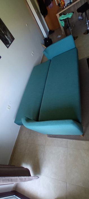 Диван разтегателен , като нов