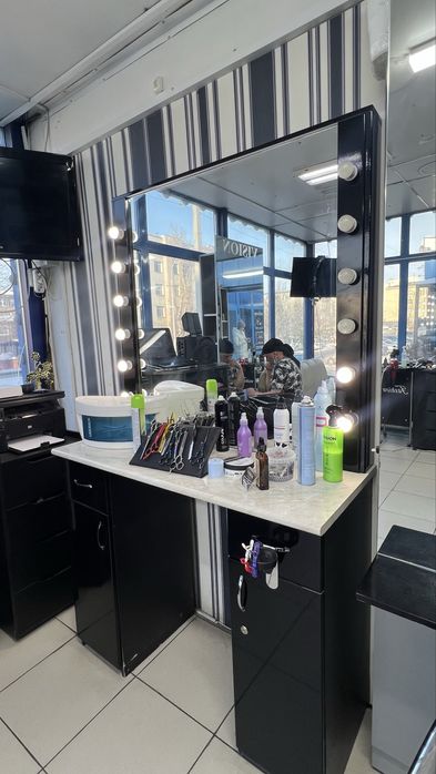 Столик с подсветкой