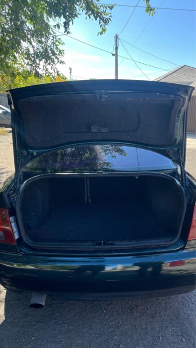 Продам Audi A4 1995г.