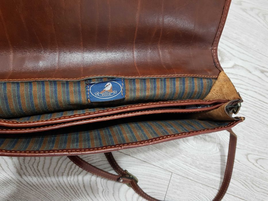 Кожена дамска чанта