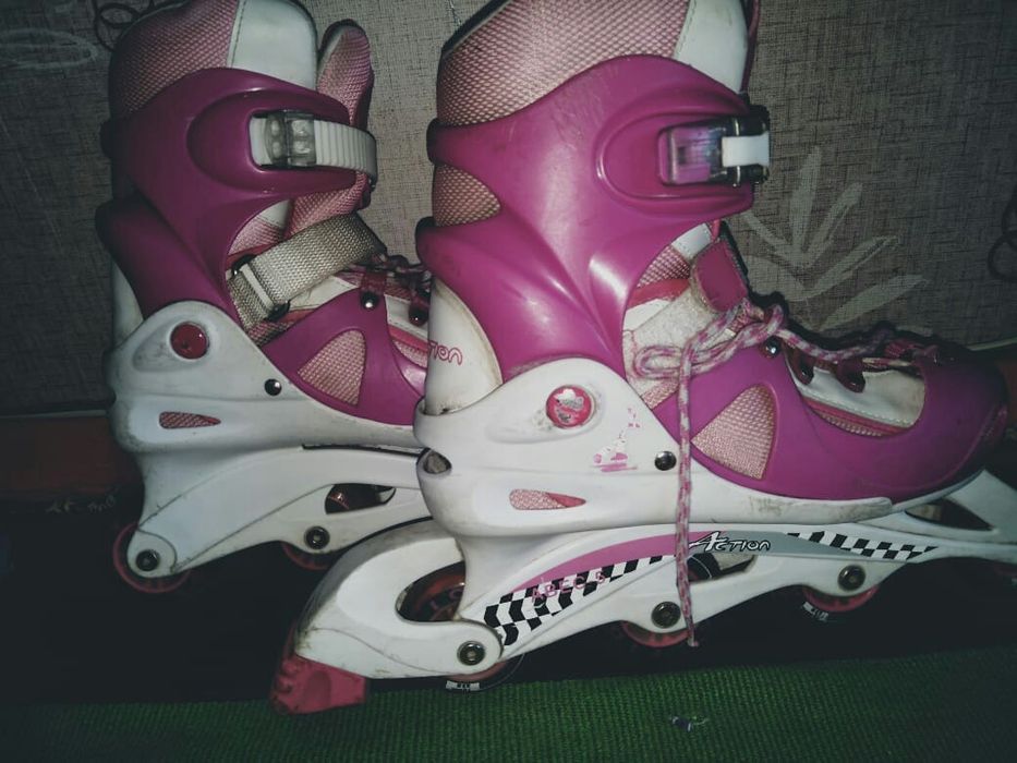 Продам роликовые коньки
