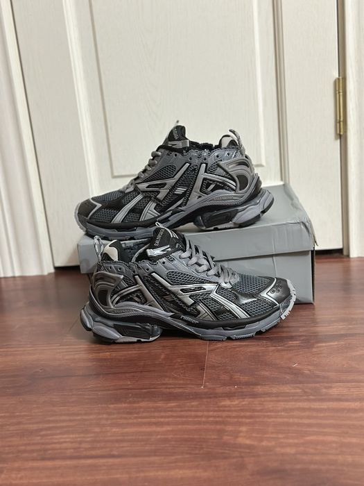 Кроссовки balenciaga runner
