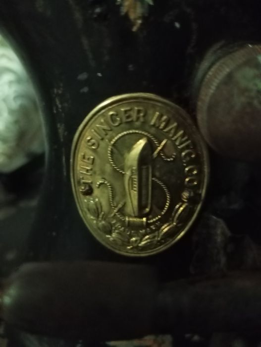 Продается Singer швейная машинка ручная