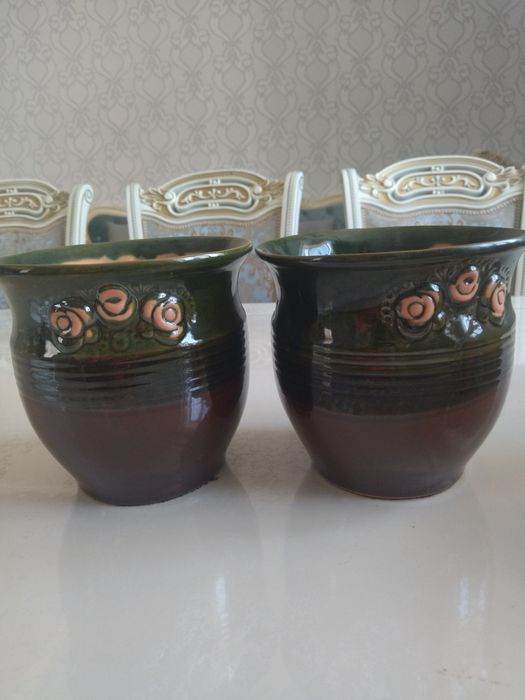 Керамические цветочные горшки
