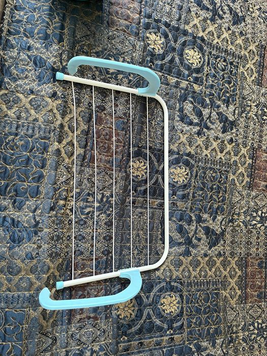 Сушилка для белья, крепится на батарею- радиатор