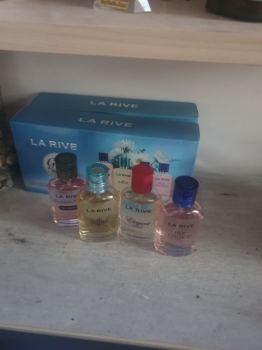 Продавам сет от Парфюми