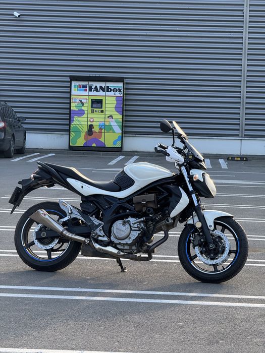 Suzuki Gladius SFV 650 ABS