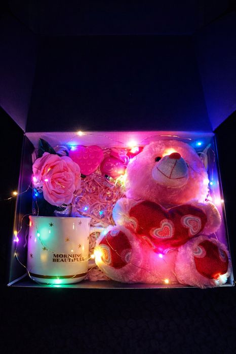 Срочно дайын сыйлық бокс 8мартқа қыздарға