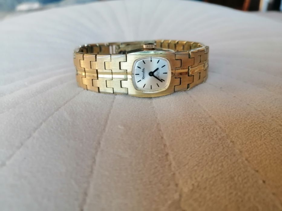 Дамски часовници.