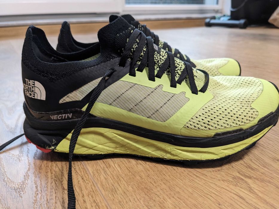 Обувки за планинско бягане North Face, 37.5