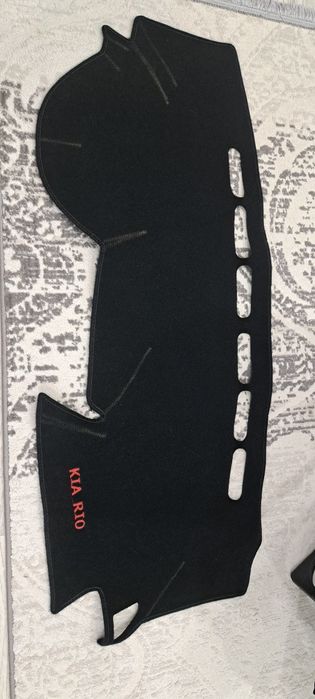 Накидка на панель кио Рио 3