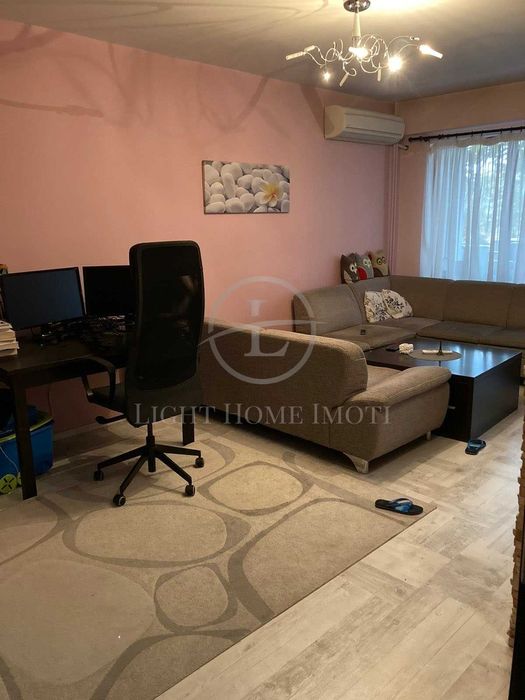 Продава се Двустаен апартамент в Пловдив, Гагарин - 65 кв.м за 1059 €/кв.м - Снимка #1