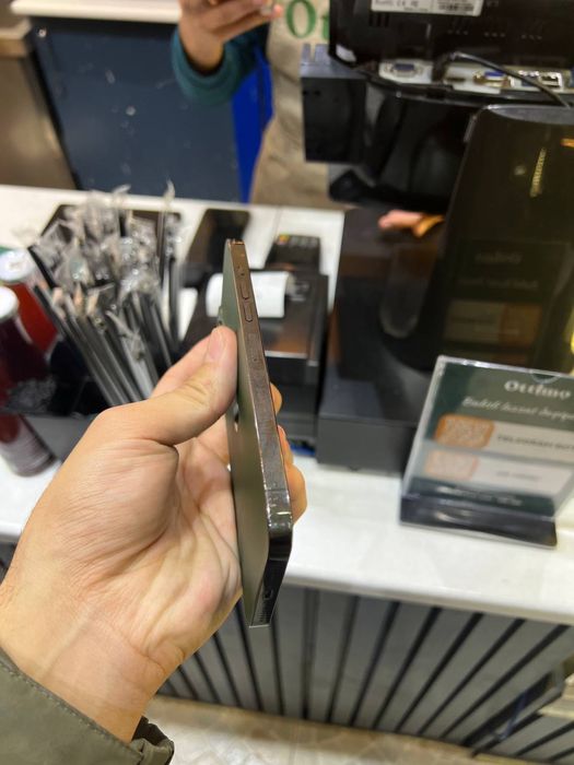 iphone 13 pro max srochna sotiladi