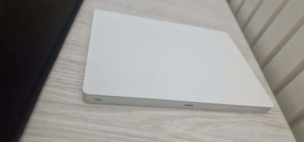 Apple Magic trackpad A1535