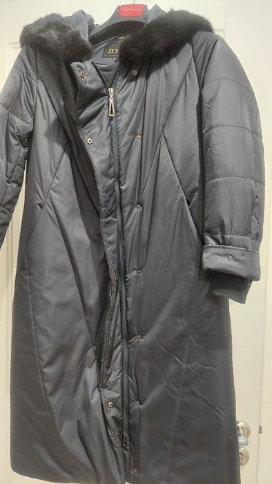 Пуховик в идеальном состоянии