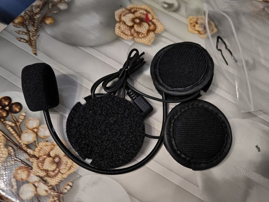 Продается шлем LS2 c гарнитурой в комплекте