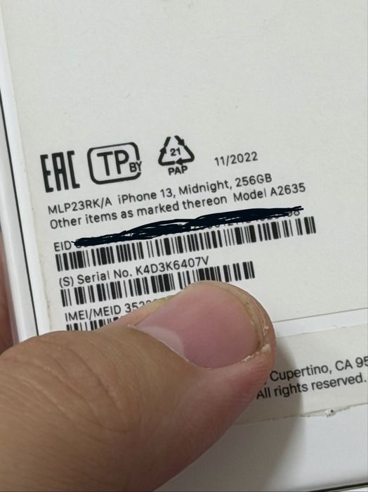 Продам iPhone 13, 256 гб.