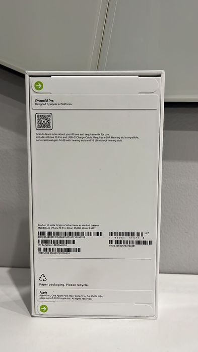 Vând IPhone 18 PRO