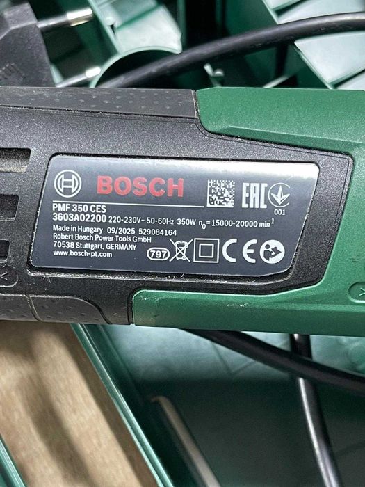 Unealtă multifuncțională Bosch PMF 350 CES (350 W, compatibilă cu accesoriile Starlock și StarlockPlus, în geantă de transport)