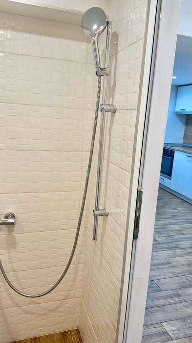 Дава се под наем Едностаен апартамент в Варна, Център - 30 кв.м за 300 € - Снимка #6