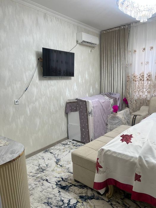 Orikzor residensda 3xona tayyor toza uy sotiladi
