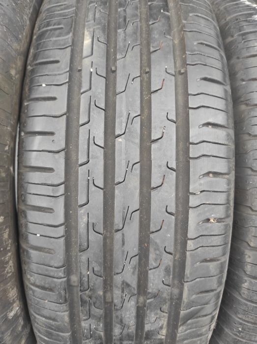 205/60/16 Continental