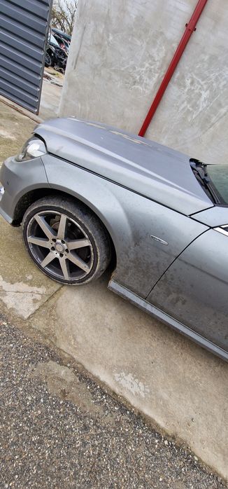 Aripa mercedes w204 facelift  mercedes c class facelift