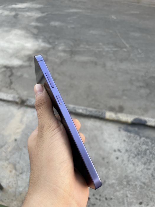 Samsung S24+ 5G.