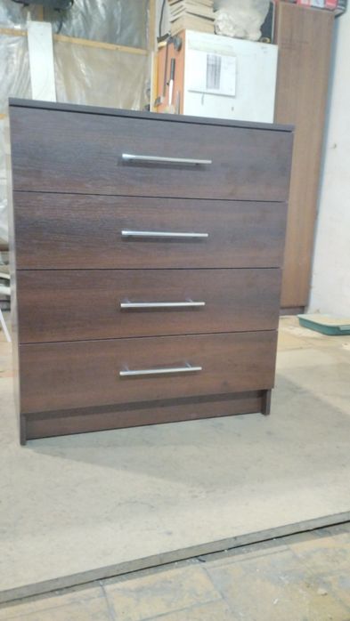 В наличии новые КОМОДЫ