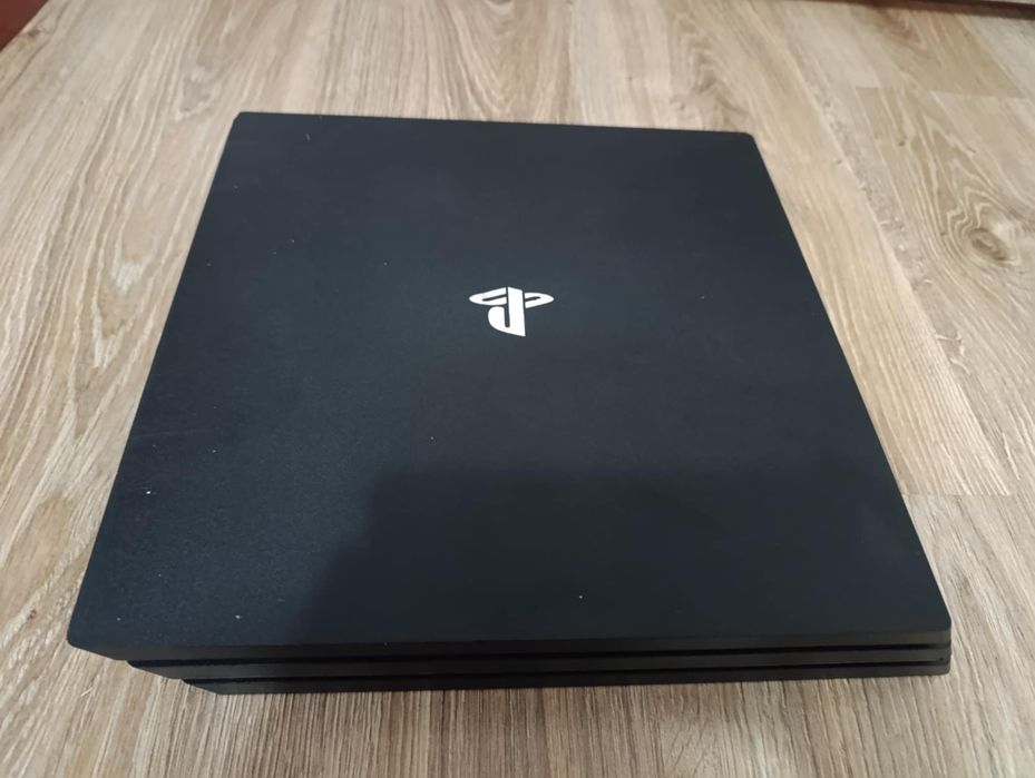 Playstation 4 pro 1tb