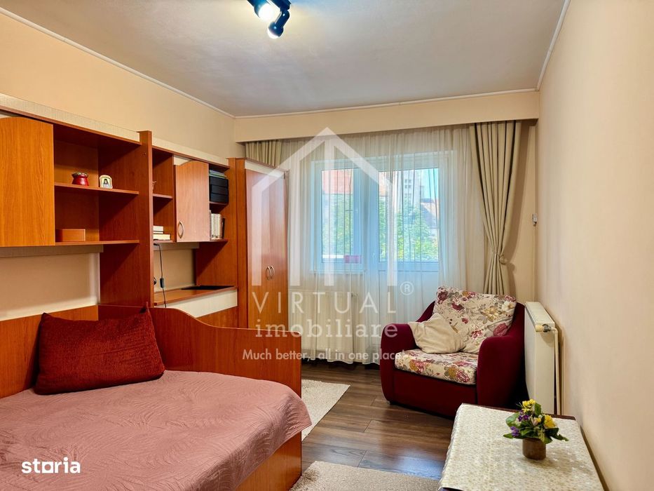 Apartament cu 2 camere, 44mp utili + 2 balcoane, boxa - Zona Centrala — fotografia 1