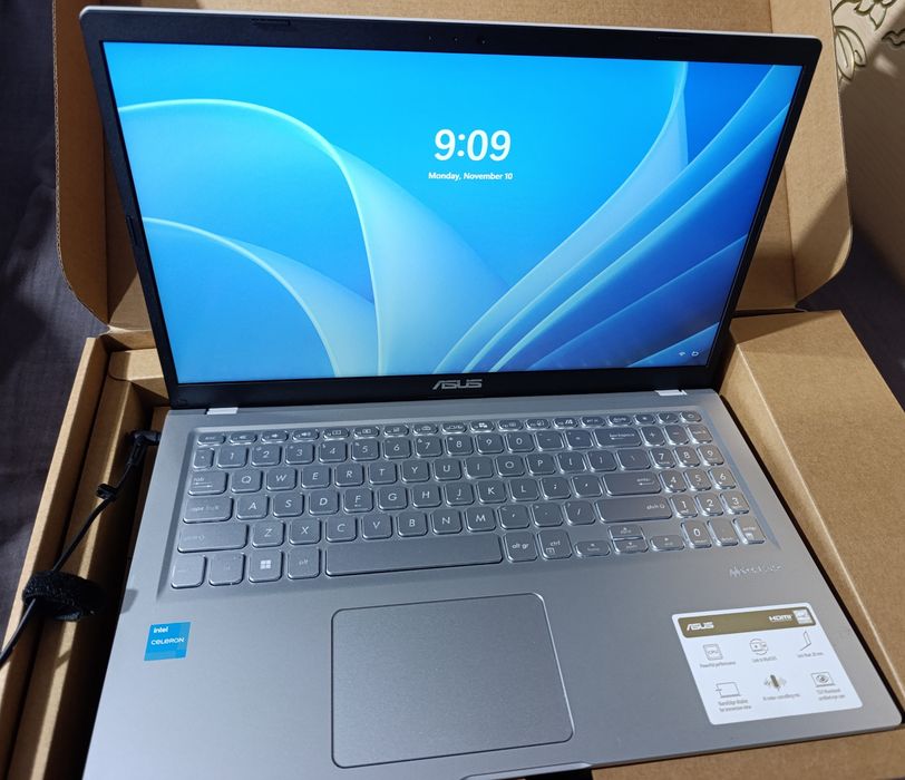 Vând Laptop Asus