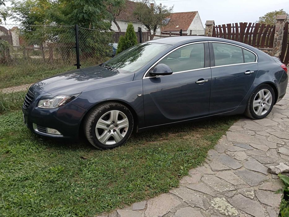 Opel Insignia 2010
