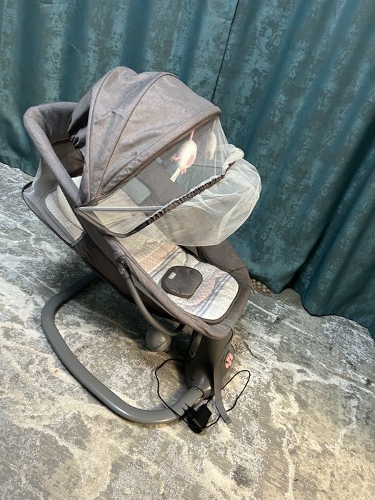 Продам детский  шезлонг