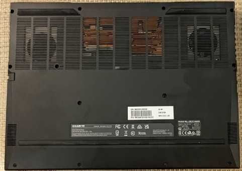 Laptop gaming Gigabyte G6 KF impecabil, rtx 4060 i7 13620h garanție până în 2028, ca nou