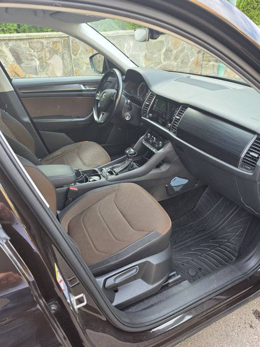Skoda Kodiaq 2018 Ambition | 2.0 TDI | DSG | 4x4 | 115.000 KM | Faruri LED | Distronic | Bare Plafon | Jante 17" | Cârlig