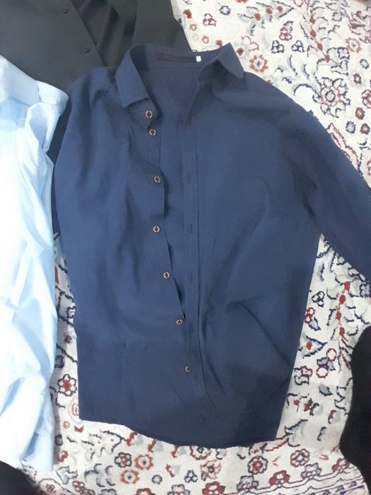 Рубашки мужские