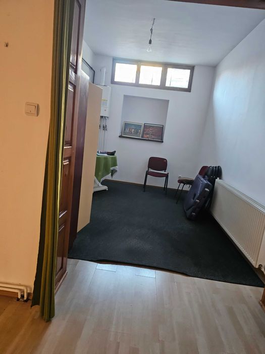 Apartament de inchiriat